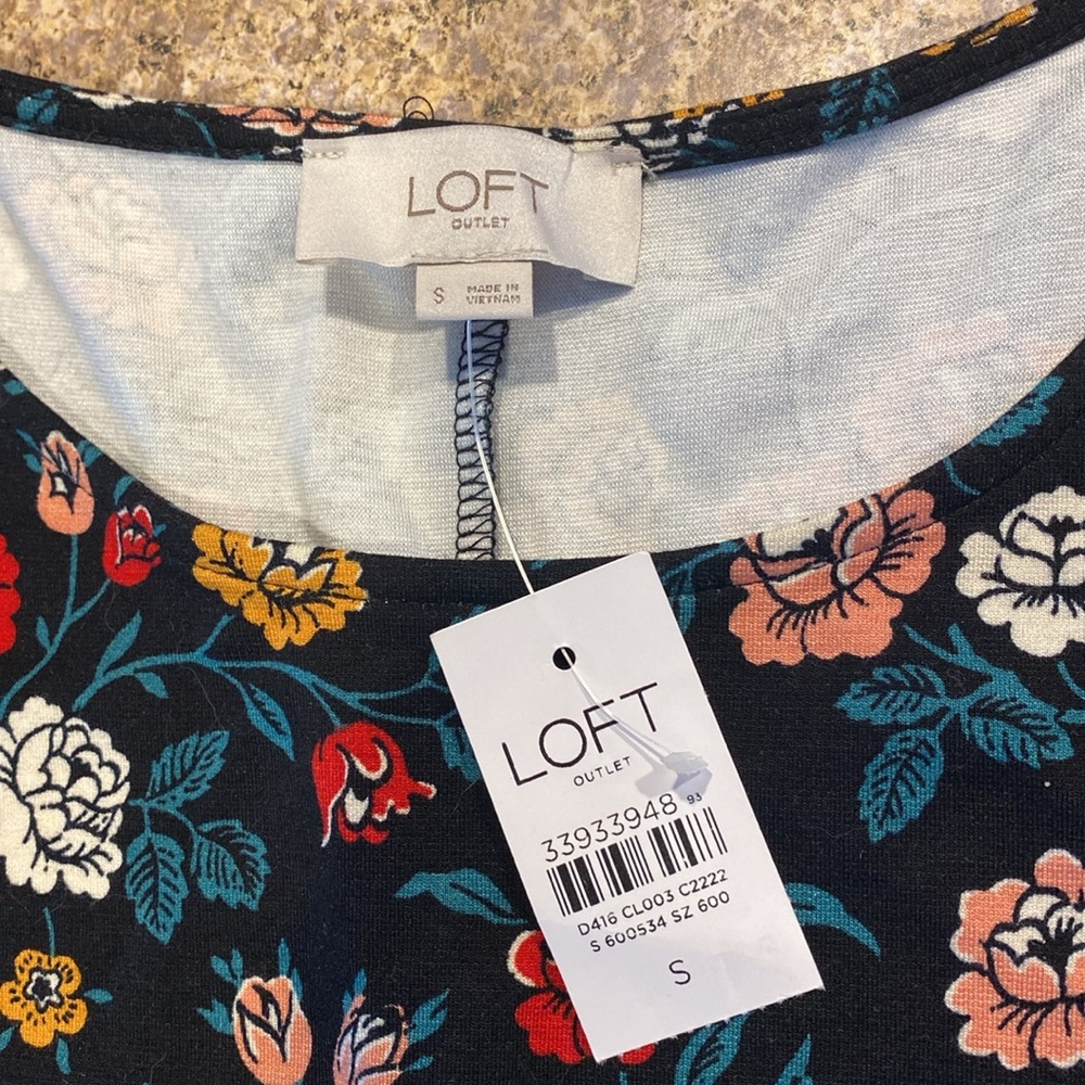 NWT Loft Outlet Floral Dress Small - Picture 3 of 12